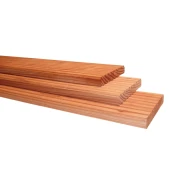 Douglas geprofileerd dekdeel. 1 zijde grof profiel. 1 zijde glad. 2.5x14.5x500 cm onbehandeld