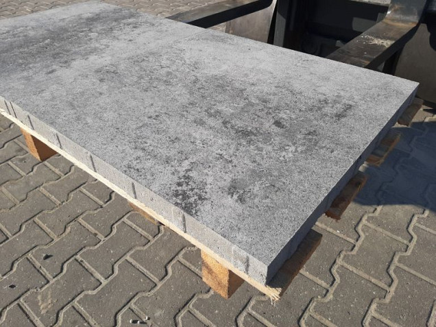 Piastrella 60x60x4 Grigio-Nero
