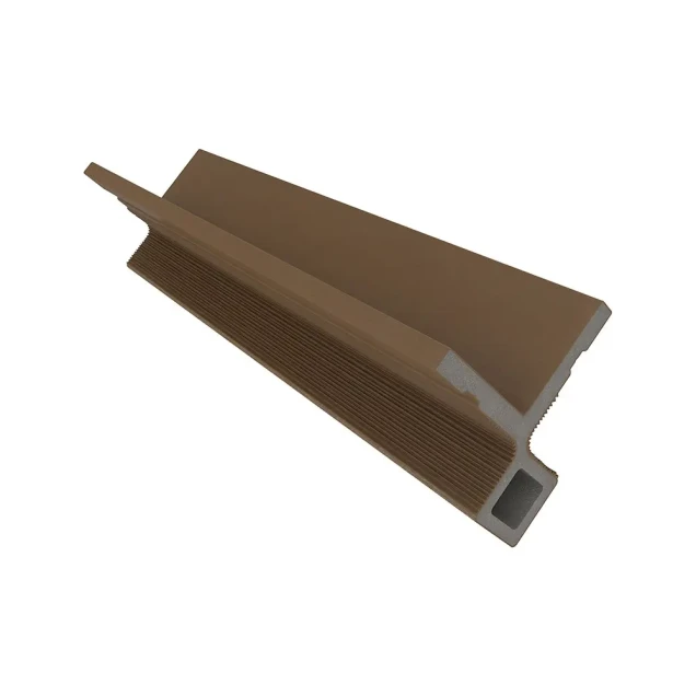 NewTechWood composiet co-extrusie hoekprofiel castellation t.b.v. wand bekleding. 7x8x300 cm Teak